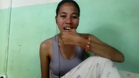 Snapshot of mirah881 chatting on October 2025 06:12:01 AM mirah881 online show from October 2025 06:12:01 AM