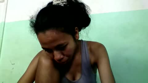 Snapshot of mirah881 chatting on November 2025 08:04:01 AM mirah881 online show from November 2025 08:04:01 AM