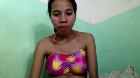 Snapshot of mirah881 chatting on November 2025 05:52:01 PM mirah881 online show from November 2025 05:52:01 PM