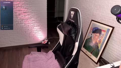 Snapshot of mirai_meow chatting on January 2025 05:28:02 PM Kattie Kate Katana Katarina Ri Cat baby bb - your choise xo xo online show from January 2025 05:28:02 PM