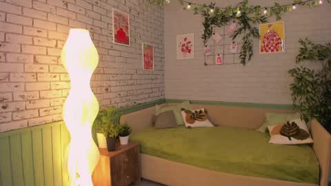 Aki online show from April 2026 11:06:01 AM