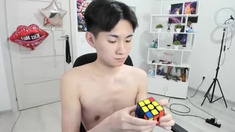 Snapshot of miram_yoo chatting on October 2025 11:05:02 PM online show from October 2025 11:05:02 PM