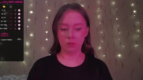 Snapshot of miranadevl chatting on December 2024 12:40:02 PM Kira online show from December 2024 12:40:02 PM