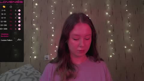 Snapshot of miranadevl chatting on December 2024 10:23:02 AM Kira online show from December 2024 10:23:02 AM