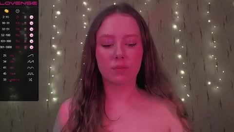 Snapshot of miranadevl chatting on December 2024 08:50:01 PM Kira online show from December 2024 08:50:01 PM