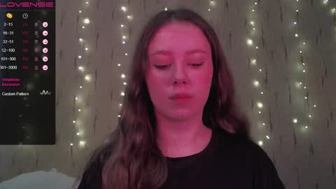 Snapshot of miranadevl chatting on December 2024 10:48:01 AM Kira online show from December 2024 10:48:01 AM