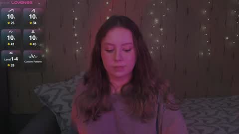 Snapshot of miranadevl chatting on January 2025 03:22:01 PM Kira online show from January 2025 03:22:01 PM