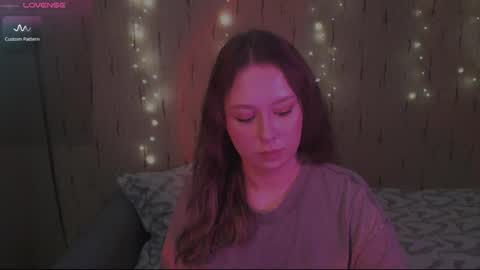 Snapshot of miranadevl chatting on January 2025 04:48:02 PM Kira online show from January 2025 04:48:02 PM