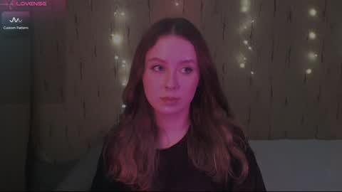 Snapshot of miranadevl chatting on February 2025 09:37:02 PM Kira online show from February 2025 09:37:02 PM