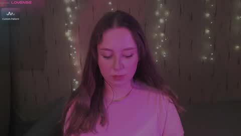 Snapshot of miranadevl chatting on February 2025 10:19:02 PM Kira online show from February 2025 10:19:02 PM