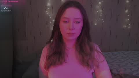 Snapshot of miranadevl chatting on February 2025 08:22:01 PM Kira online show from February 2025 08:22:01 PM