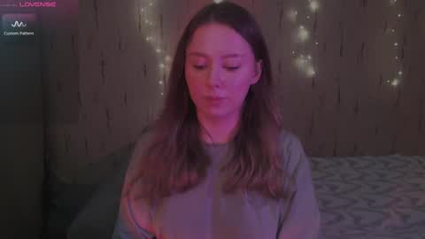 Snapshot of miranadevl chatting on February 2025 02:27:01 AM Kira online show from February 2025 02:27:01 AM