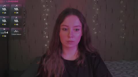 Snapshot of miranadevl chatting on February 2025 08:11:02 PM Kira online show from February 2025 08:11:02 PM