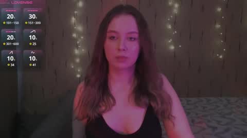 Snapshot of miranadevl chatting on February 2025 05:59:02 AM Kira online show from February 2025 05:59:02 AM