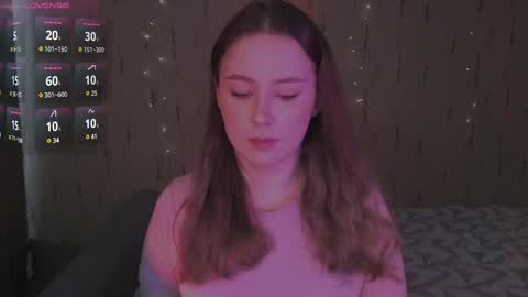 Snapshot of miranadevl chatting on March 2025 07:51:02 AM Kira online show from March 2025 07:51:02 AM