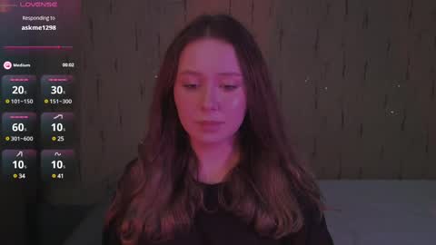 Snapshot of miranadevl chatting on March 2025 08:32:01 PM Kira online show from March 2025 08:32:01 PM