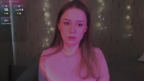 Snapshot of miranadevl chatting on March 2025 09:58:02 AM Kira online show from March 2025 09:58:02 AM