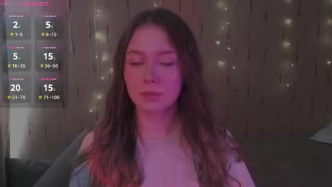 Snapshot of miranadevl chatting on March 2025 09:40:02 AM Kira online show from March 2025 09:40:02 AM