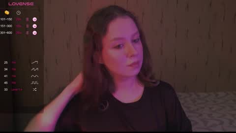 Snapshot of miranadevl chatting on September 2025 07:03:02 PM Kira online show from September 2025 07:03:02 PM