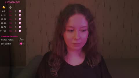 Snapshot of miranadevl chatting on September 2025 09:28:02 PM Kira online show from September 2025 09:28:02 PM