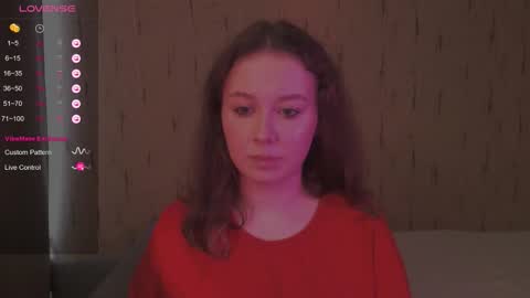 Snapshot of miranadevl chatting on October 2025 10:44:02 AM Kira online show from October 2025 10:44:02 AM