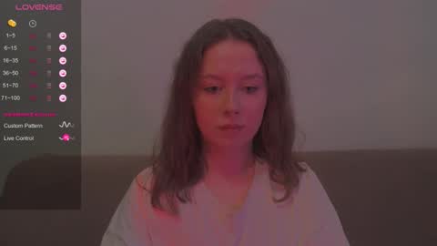 Snapshot of miranadevl chatting on October 2025 02:16:02 PM Kira online show from October 2025 02:16:02 PM