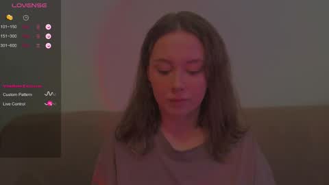 Snapshot of miranadevl chatting on October 2025 02:16:01 PM Kira online show from October 2025 02:16:01 PM