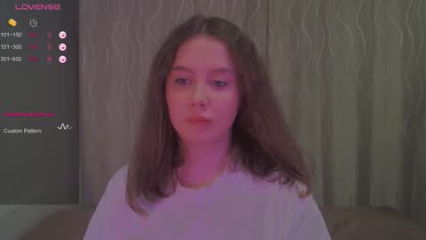 Snapshot of miranadevl chatting on November 2025 05:01:02 PM Kira online show from November 2025 05:01:02 PM