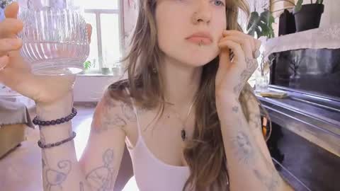 Snapshot of miranda2_0 chatting on November 2025 08:03:02 AM miranda2_0 online show from November 2025 08:03:02 AM