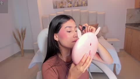 Snapshot of miranda_crawfor chatting on January 2026 01:16:01 PM miranda_crawfor online show from January 2026 01:16:01 PM