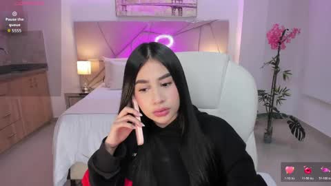 Snapshot of miranda_crawfor chatting on April 2026 05:24:02 AM miranda_crawfor online show from April 2026 05:24:02 AM