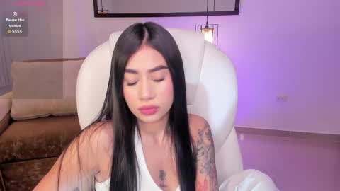 Snapshot of miranda_crawfor chatting on April 2026 11:26:02 AM miranda_crawfor online show from April 2026 11:26:02 AM