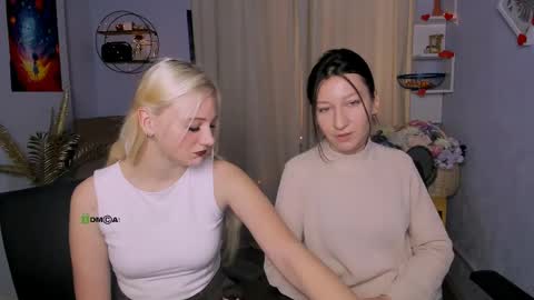 Snapshot of miranda_miiss chatting on April 2026 09:08:01 AM Miranda online show from April 2026 09:08:01 AM