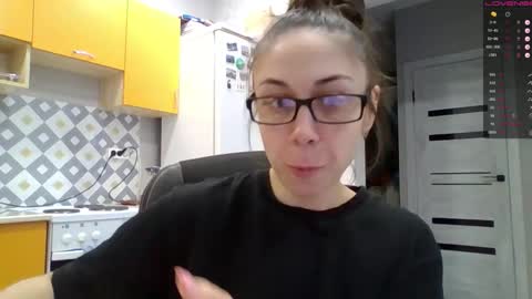 MIRANDA online show from October 2025 09:09:02 AM