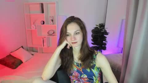 Snapshot of mirandaglow chatting on April 2026 07:56:01 AM Miranda online show from April 2026 07:56:01 AM