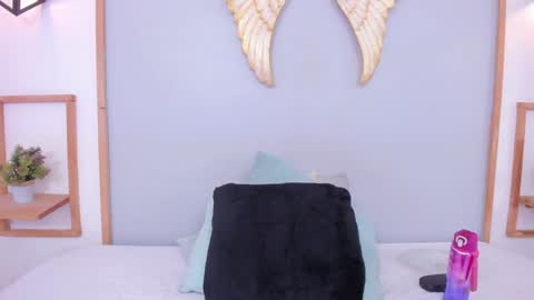 Snapshot of mirandajohnson_ chatting on February 2025 09:46:02 PM Miranda online show from February 2025 09:46:02 PM