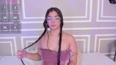 Snapshot of mirandajohnson_ chatting on February 2025 05:17:02 PM Miranda online show from February 2025 05:17:02 PM