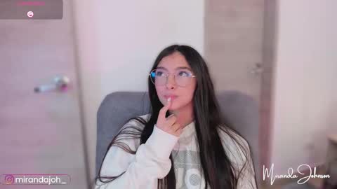 Snapshot of mirandajohnson_ chatting on October 2025 01:25:02 PM Miranda online show from October 2025 01:25:02 PM