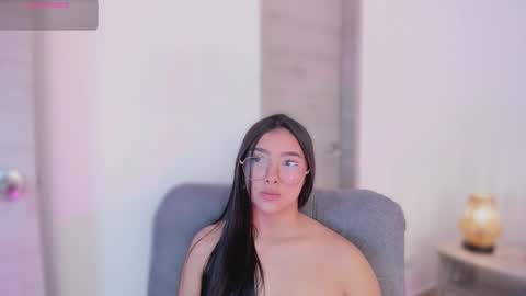 Snapshot of mirandajohnson_ chatting on October 2025 12:05:02 PM Miranda online show from October 2025 12:05:02 PM