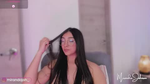 Snapshot of mirandajohnson_ chatting on November 2025 12:16:01 PM Miranda online show from November 2025 12:16:01 PM