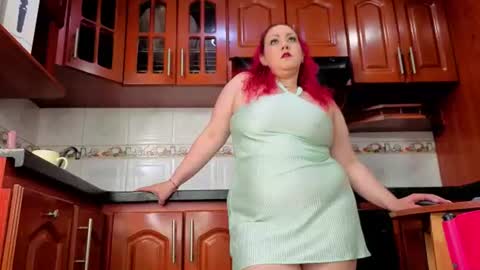 Snapshot of mirandarossi chatting on June 2026 12:29:02 PM Miranda online show from June 2026 12:29:02 PM