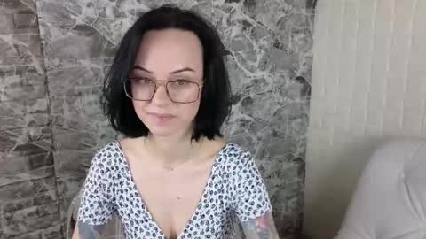 Snapshot of mirasky chatting on March 2025 09:26:02 PM Mira online show from March 2025 09:26:02 PM