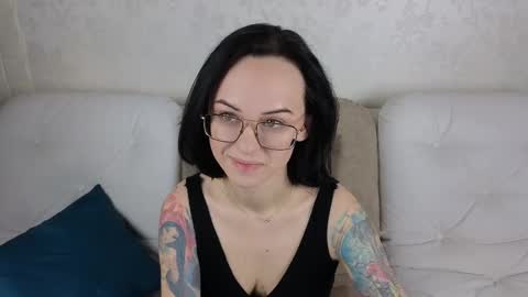 Snapshot of mirasky chatting on March 2025 09:09:02 PM Mira online show from March 2025 09:09:02 PM