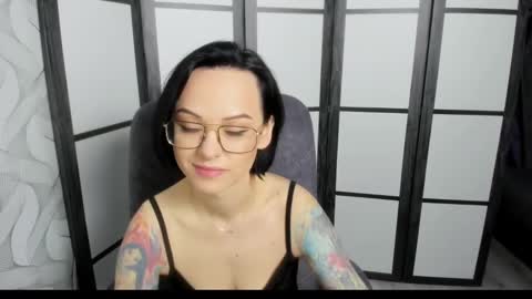 Snapshot of mirasky chatting on March 2025 09:15:02 PM Mira online show from March 2025 09:15:02 PM