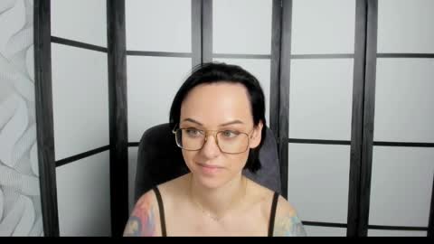 Snapshot of mirasky chatting on March 2025 03:46:02 AM Mira online show from March 2025 03:46:02 AM