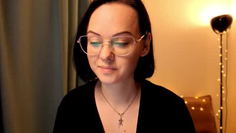 Snapshot of miraskyy chatting on November 2025 06:51:01 PM MiraSkyy online show from November 2025 06:51:01 PM