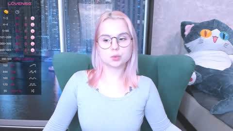 Kira online show from January 2025 12:38:01 AM