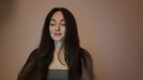 Christina online show from May 2026 07:32:01 PM