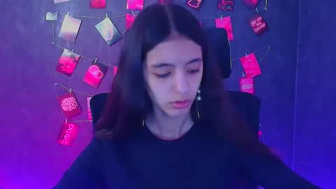 Snapshot of miri_miss chatting on April 2026 05:18:02 AM Miri online show from April 2026 05:18:02 AM