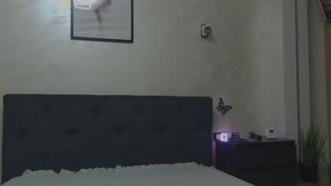 Snapshot of miriam04 chatting on March 2026 10:31:02 PM miriam04 online show from March 2026 10:31:02 PM